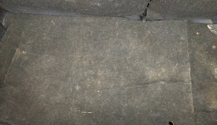 2015 Maruti Swift ZXI, Petrol, Manual, 65,375 km, Boot Inside