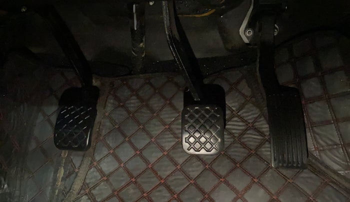 2020 MG HECTOR SUPER 1.5 PETROL, Petrol, Manual, 39,412 km, Pedals