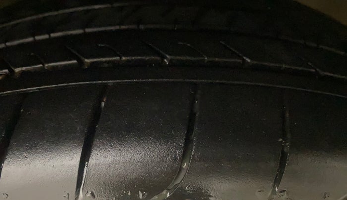 2019 Hyundai Creta EX 1.4 DIESEL, Diesel, Manual, 54,150 km, Right Front Tyre Tread