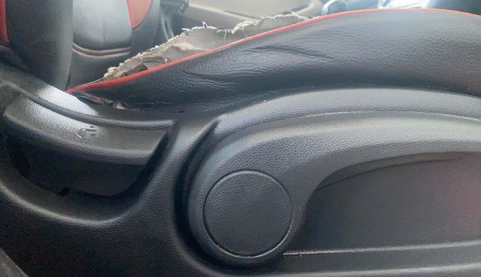 2018 Hyundai Elite i20 ASTA 1.2, Petrol, Manual, 69,872 km, Driver Side Adjustment Panel
