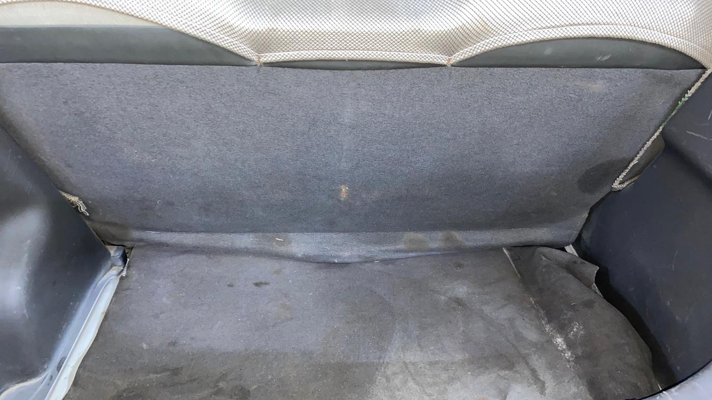 2013 Hyundai i10 ERA 1.1, Petrol, Manual, 1,03,603 km, Boot Inside