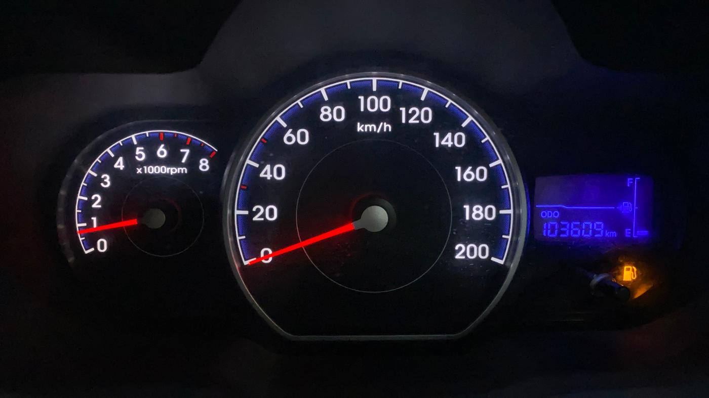 2013 Hyundai i10 ERA 1.1, Petrol, Manual, 1,03,603 km, Odometer Image