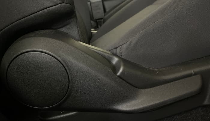 2022 Maruti Celerio ZXI, Petrol, Manual, 1,049 km, Driver Side Adjustment Panel