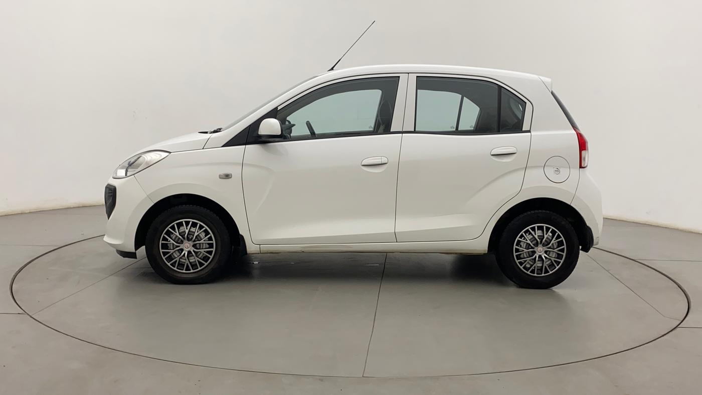 2022 Hyundai NEW SANTRO MAGNA, Petrol, Manual, 33,397 km, Left Side