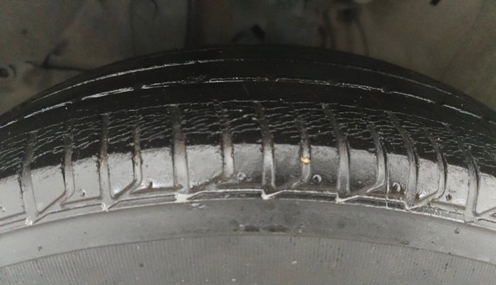 2015 Honda City 1.5L I-VTEC V MT, Petrol, Manual, 33,072 km, Left Front Tyre Tread