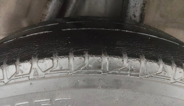 2015 Honda City 1.5L I-VTEC V MT, Petrol, Manual, 33,072 km, Left Rear Tyre Tread