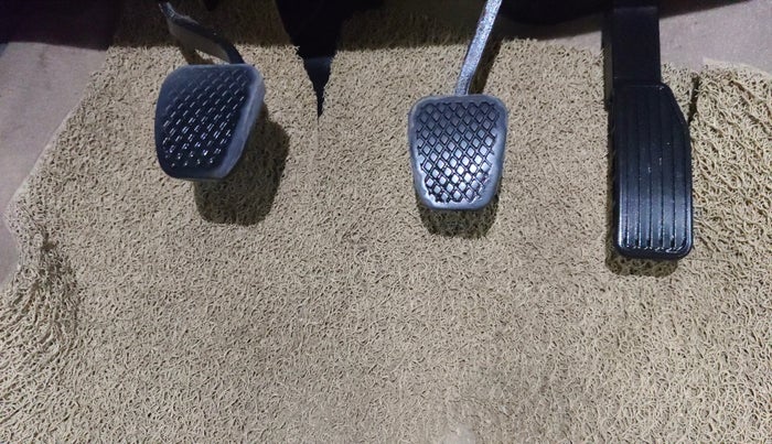 2015 Honda City 1.5L I-VTEC V MT, Petrol, Manual, 33,072 km, Pedals