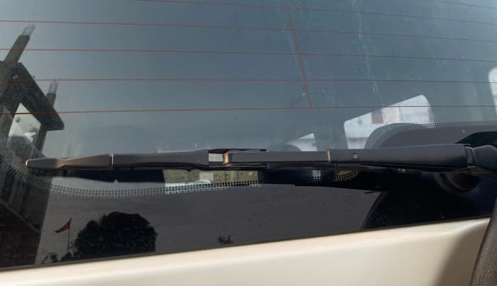 2018 Mahindra TUV300 T10, Diesel, Manual, 59,637 km, Rear Wiper