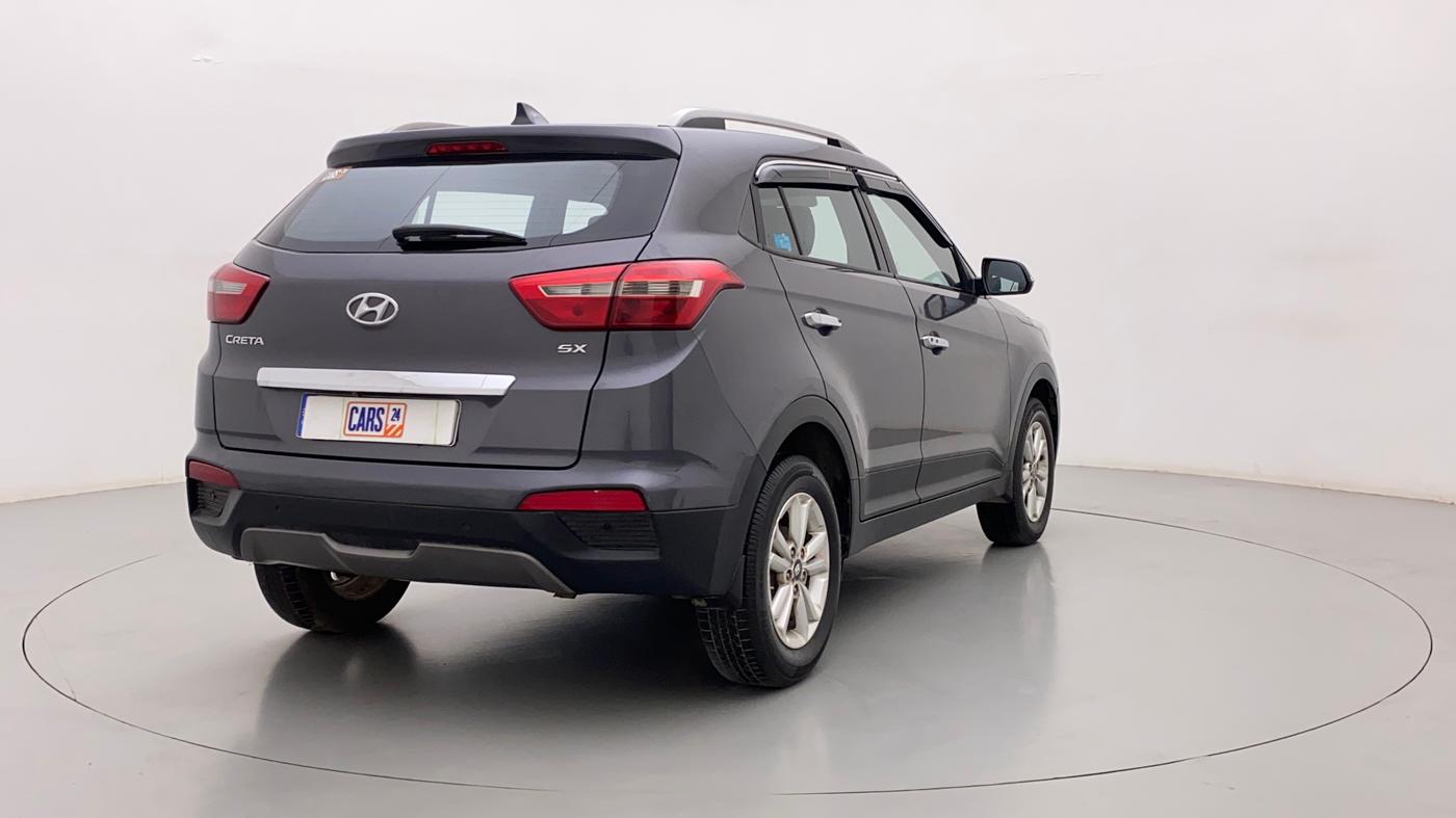 2016 Hyundai Creta SX PLUS 1.6 PETROL, Petrol, Manual, 1,05,587 km, Right Back Diagonal