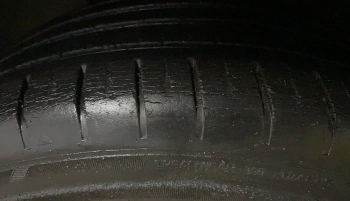 2017 Hyundai i20 Active 1.2 SX, Petrol, Manual, 21,209 km, Left Front Tyre Tread