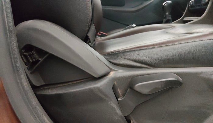 2019 Ford FREESTYLE TITANIUM PLUS 1.2 PETROL, Petrol, Manual, 45,803 km, Driver Side Adjustment Panel