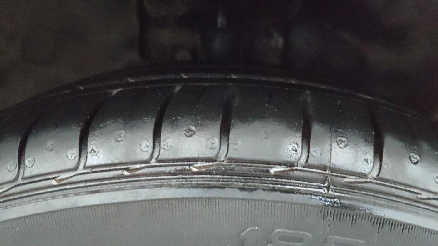 2019 Ford FREESTYLE TITANIUM PLUS 1.2 PETROL, Petrol, Manual, 45,803 km, Right Front Tyre Tread