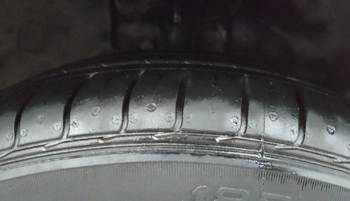 2019 Ford FREESTYLE TITANIUM PLUS 1.2 PETROL, Petrol, Manual, 45,803 km, Right Front Tyre Tread