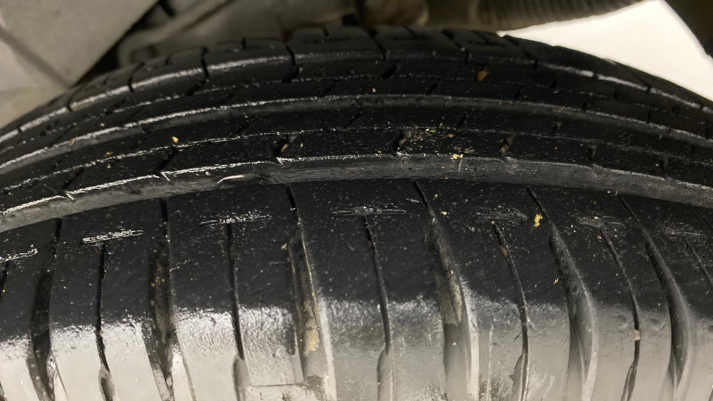 2011 Hyundai Santro Xing GL PLUS, Petrol, Manual, 57,673 km, Left Rear Tyre Tread