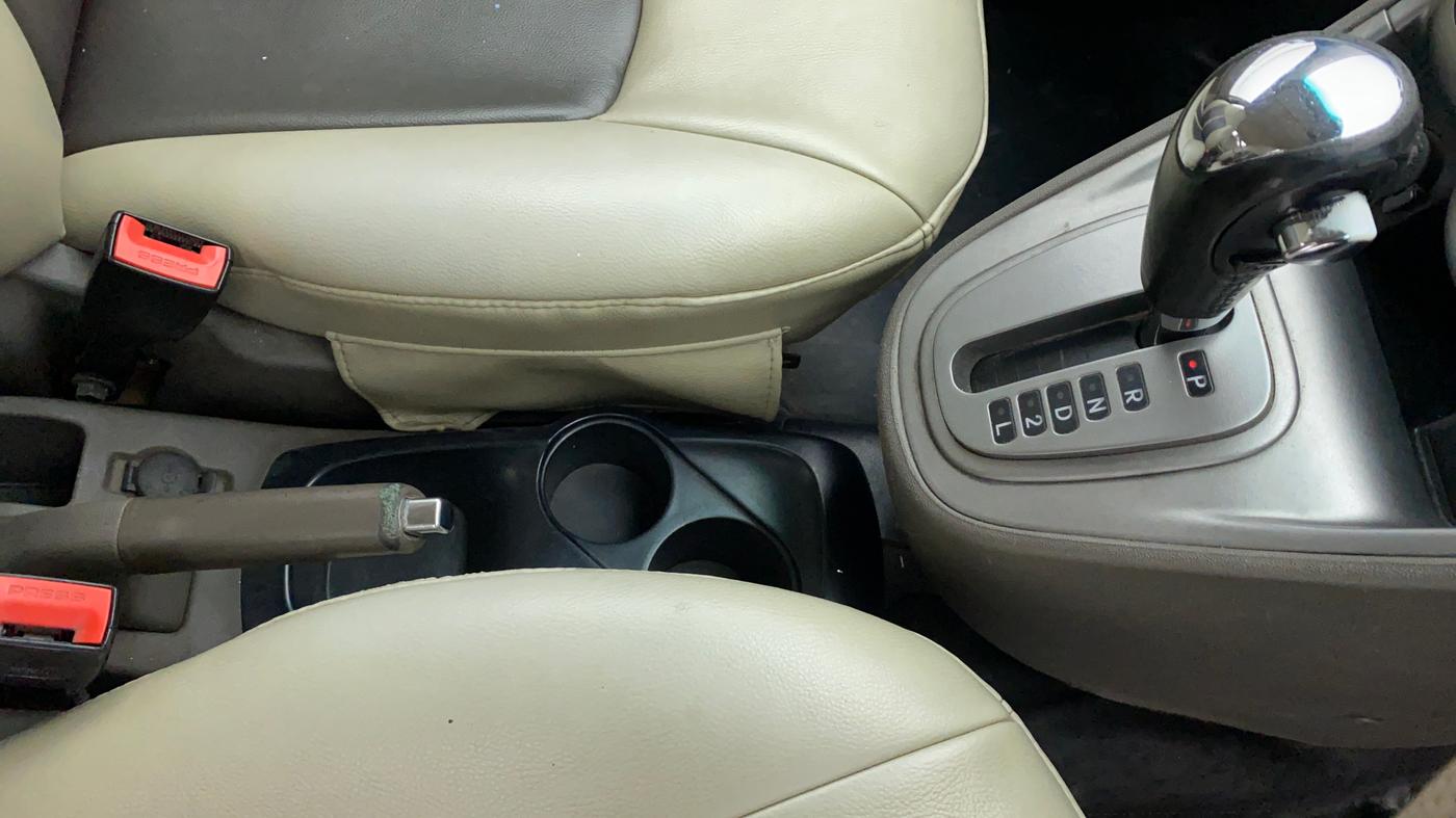 2012 Hyundai i10 SPORTZ 1.2 AT KAPPA2, Petrol, Automatic, 72,554 km, Gear Lever