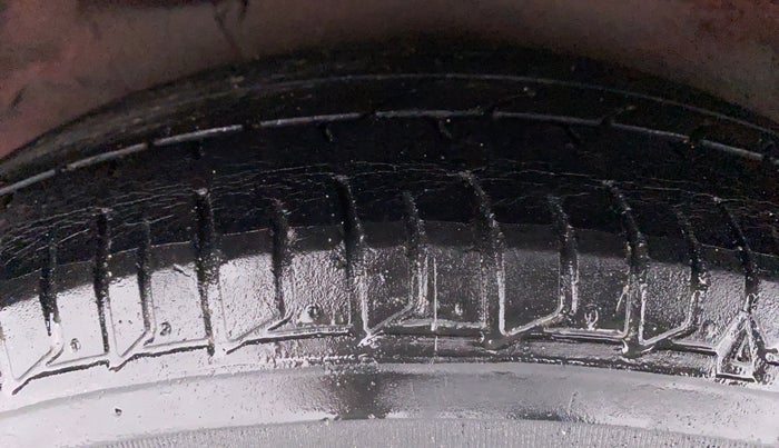 2012 Hyundai i10 SPORTZ 1.2 AT KAPPA2, Petrol, Automatic, 72,554 km, Right Rear Tyre Tread