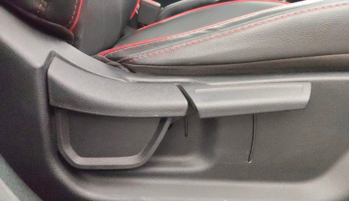 2021 Hyundai NEW I20 N LINE N8 1.0 TURBO GDI DCT, Petrol, Automatic, 52,885 km, Driver Side Adjustment Panel