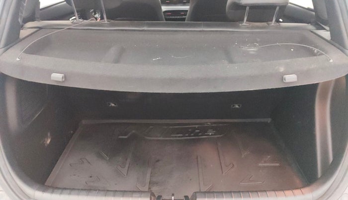 2021 Hyundai NEW I20 N LINE N8 1.0 TURBO GDI DCT, Petrol, Automatic, 52,885 km, Boot Inside