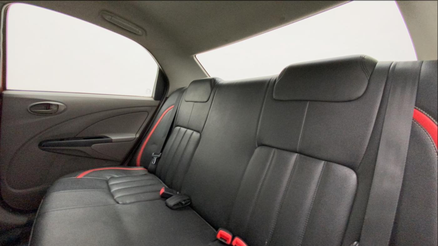 2011 Toyota Etios G, Petrol, Manual, 98,011 km, Right Side Rear Door Cabin