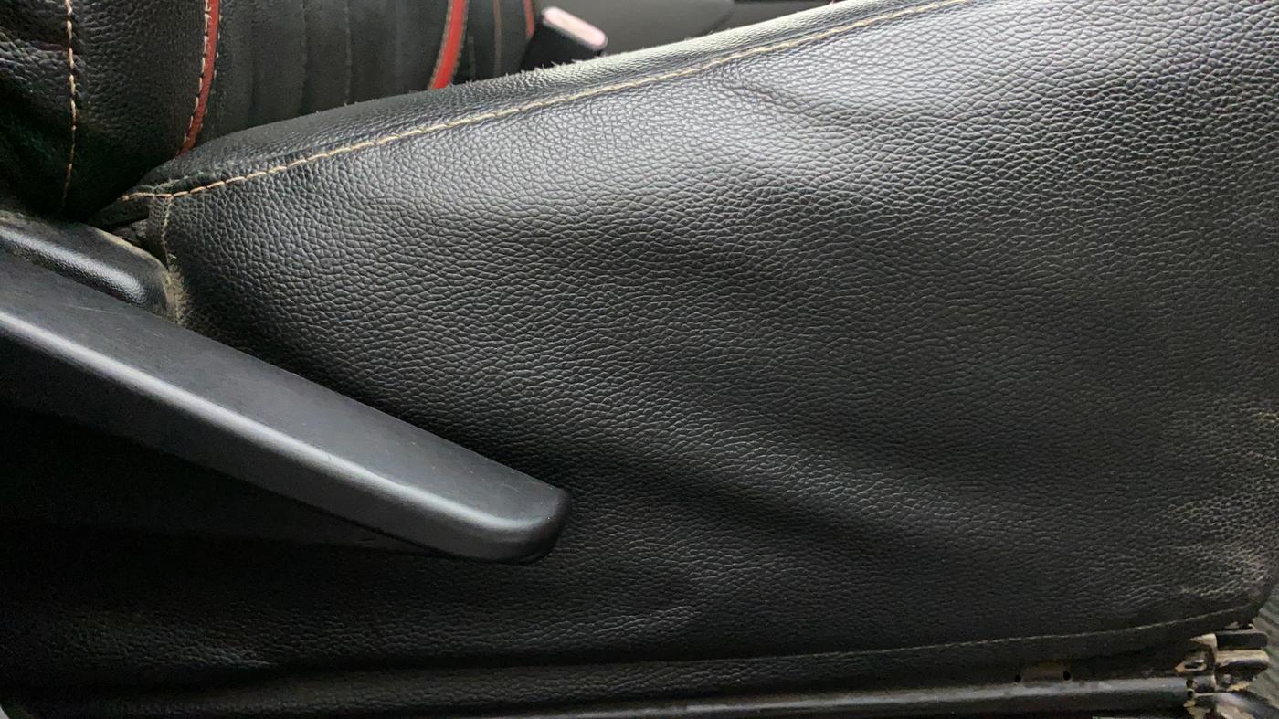 2011 Toyota Etios G, Petrol, Manual, 98,011 km, Driver Side Adjustment Panel