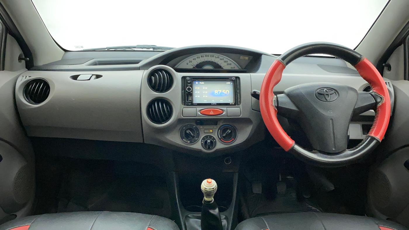 2011 Toyota Etios G, Petrol, Manual, 98,011 km, Dashboard