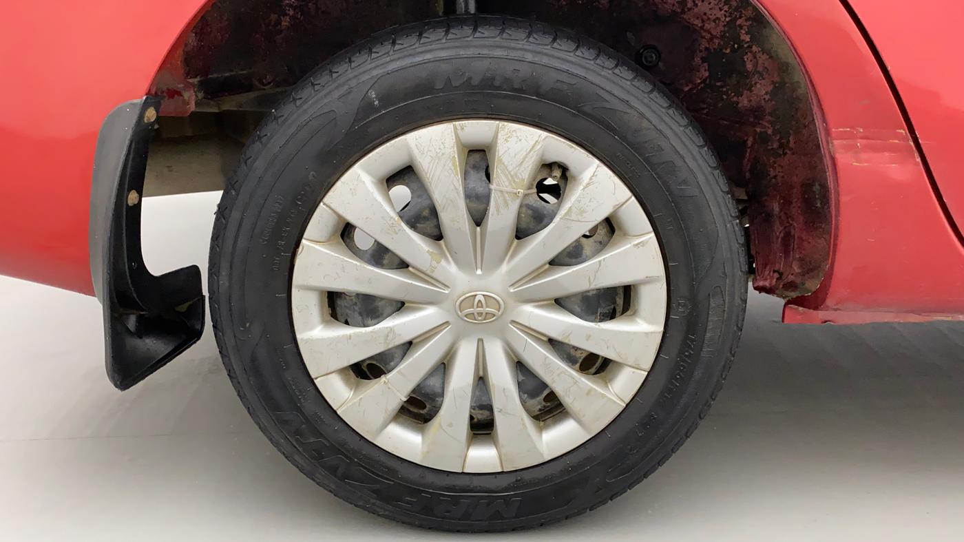 2011 Toyota Etios G, Petrol, Manual, 98,011 km, Right Rear Wheel