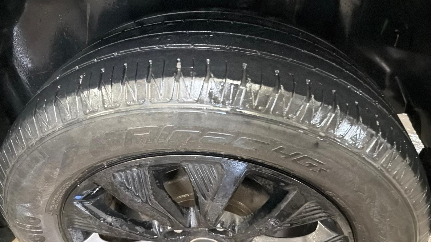 2022 Toyota URBAN CRUISER HIGH GRADE AT, Petrol, Automatic, 42,272 km, Left Rear Tyre Tread