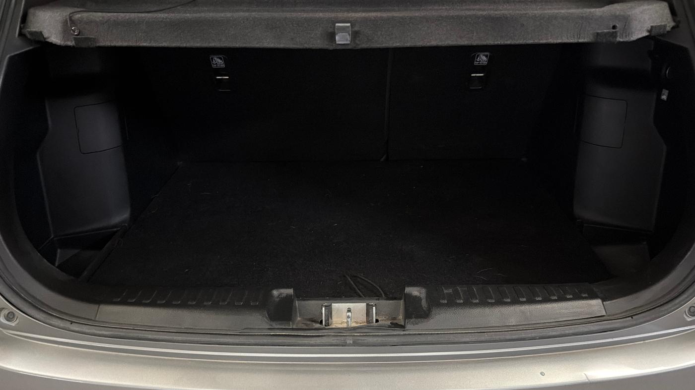 2022 Toyota URBAN CRUISER HIGH GRADE AT, Petrol, Automatic, 42,272 km, Boot Inside