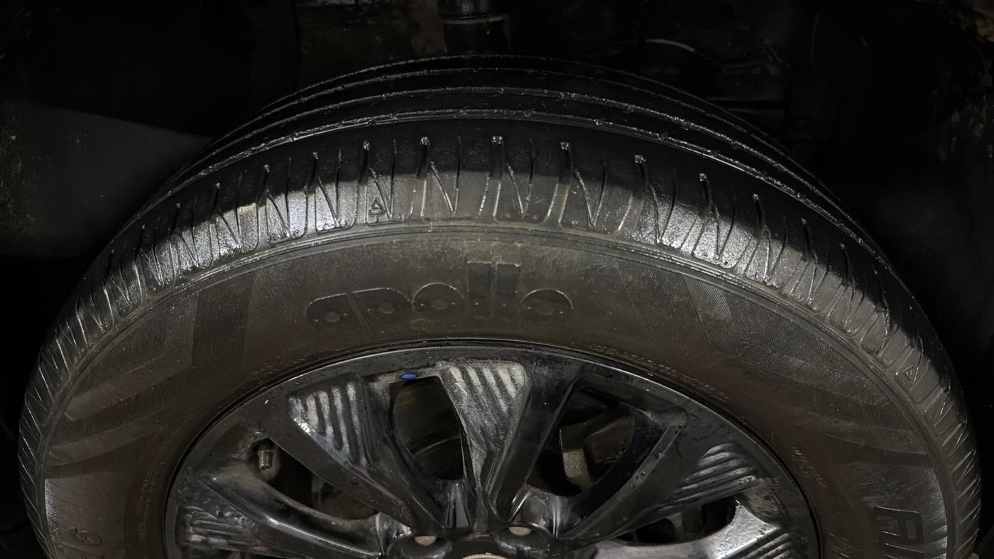 2022 Toyota URBAN CRUISER HIGH GRADE AT, Petrol, Automatic, 42,272 km, Right Front Tyre Tread