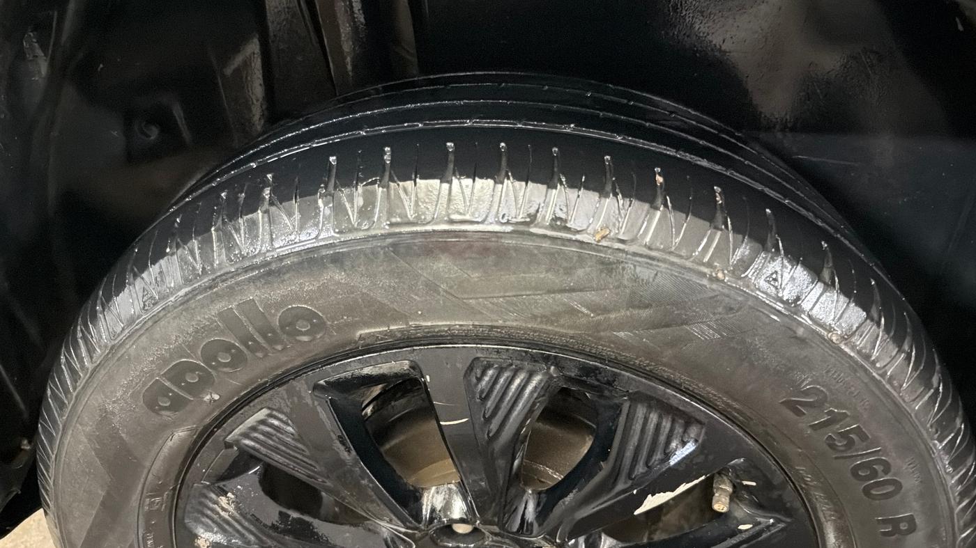 2022 Toyota URBAN CRUISER HIGH GRADE AT, Petrol, Automatic, 42,272 km, Right Rear Tyre Tread