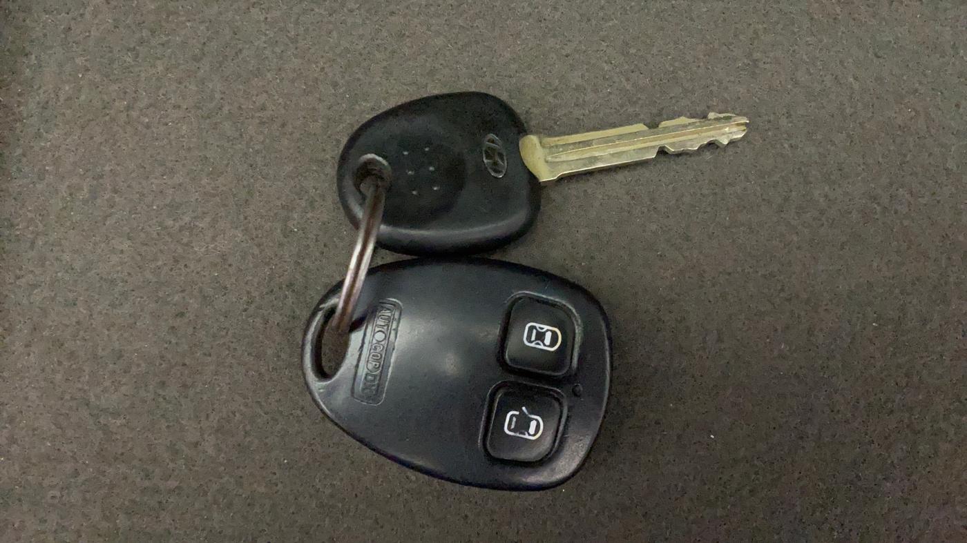2013 Hyundai i10 SPORTZ 1.2, Petrol, Manual, 70,789 km, Key Close Up