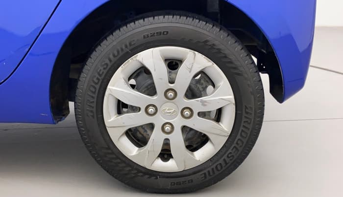 2014 Hyundai Eon 1.0 MAGNA +, Petrol, Manual, 37,578 km, Left Rear Wheel