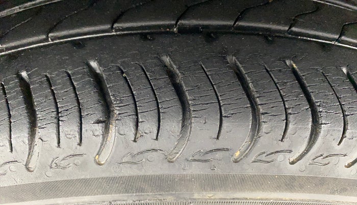 2019 Honda Amaze 1.2L I-VTEC V CVT, Petrol, Automatic, 27,585 km, Left Front Tyre Tread