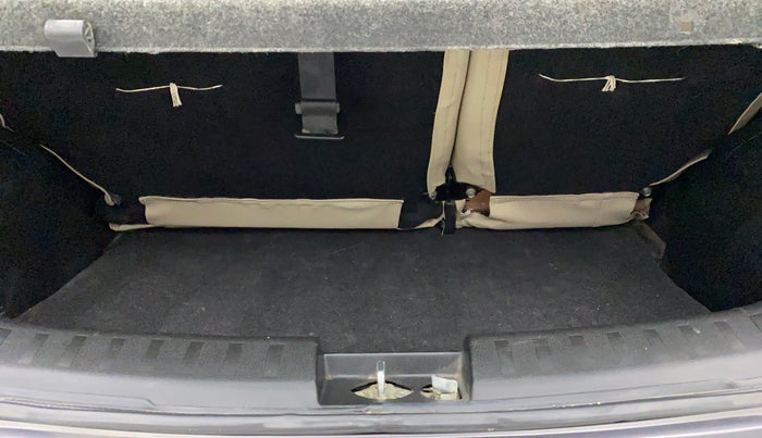 2015 Maruti Swift VXI, Petrol, Manual, 52,794 km, Boot Inside