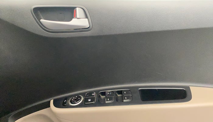 2015 Hyundai Xcent SX 1.2, Petrol, Manual, 68,665 km, Driver Side Door Panels Control