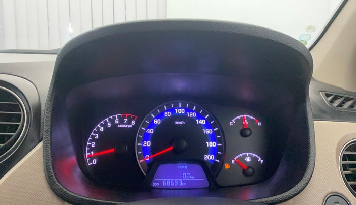 2015 Hyundai Xcent SX 1.2, Petrol, Manual, 68,665 km, Odometer Image