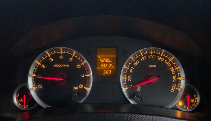 2015 Maruti Swift VXI D, Petrol, Manual, 45,212 km, Odometer Image