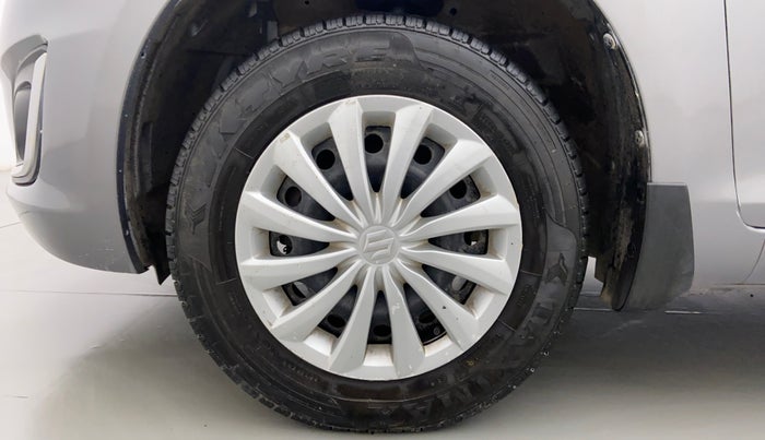 2015 Maruti Swift VXI D, Petrol, Manual, 45,212 km, Left Front Wheel