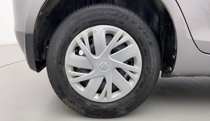2015 Maruti Swift VXI D, Petrol, Manual, 45,212 km, Right Rear Wheel