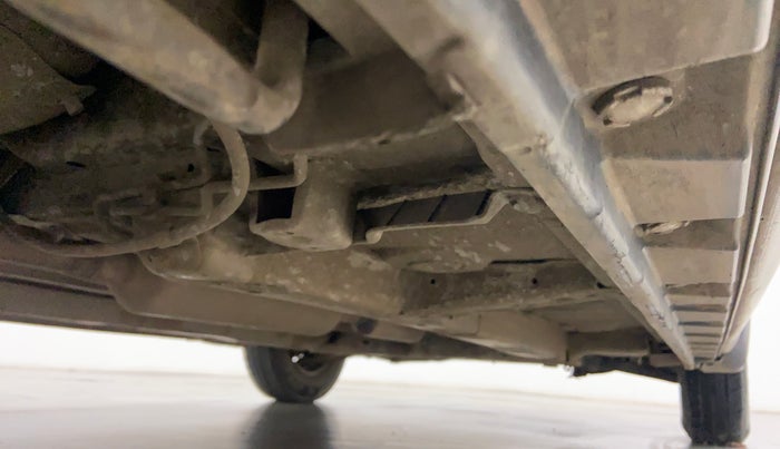 2015 Maruti Swift VXI D, Petrol, Manual, 45,212 km, Right Side Underbody