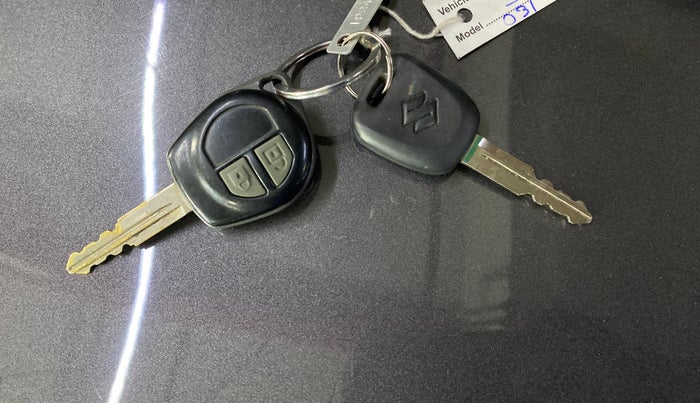 2018 Maruti Alto 800 VXI, Petrol, Manual, 32,990 km, Key Close Up