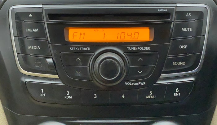 2014 Maruti Ciaz VXI, Petrol, Manual, 1,00,339 km, Infotainment System