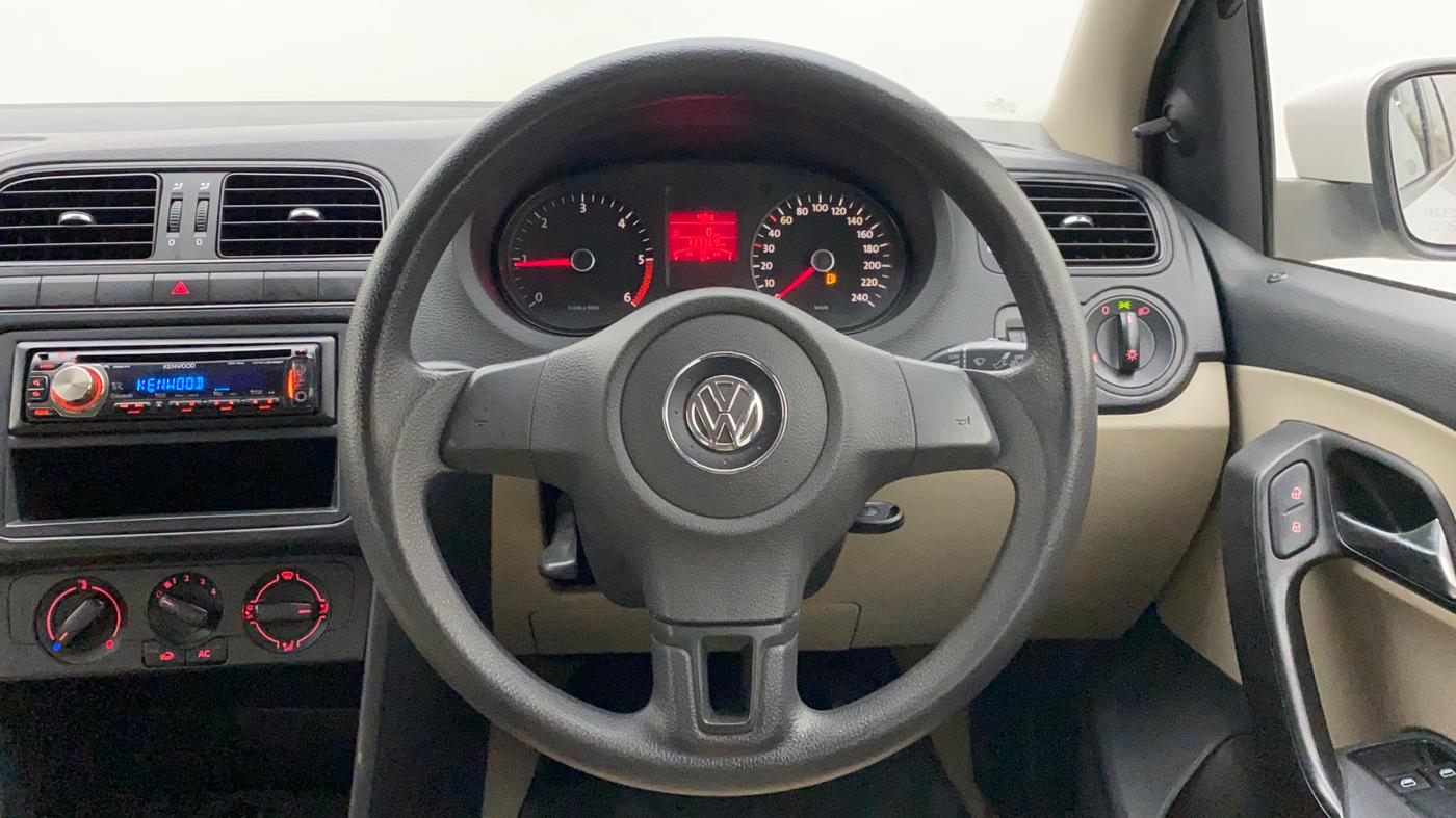 2012 Volkswagen Polo TRENDLINE 1.2L DIESEL, Diesel, Manual, 1 km, Steering Wheel Close Up