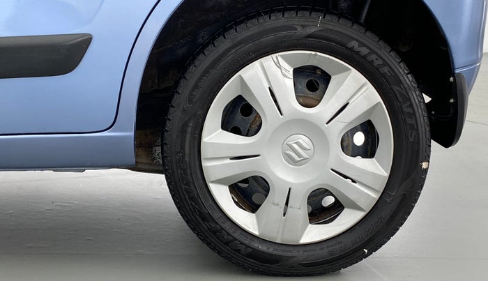 2014 Maruti Wagon R 1.0 VXI, Petrol, Manual, 1,14,527 km, Left Rear Wheel