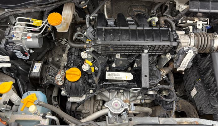 2025 Tata PUNCH PURE MT, Petrol, Manual, 11,082 km, Engine View - Right