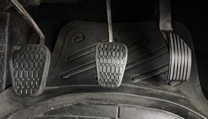 2025 Tata PUNCH PURE MT, Petrol, Manual, 11,082 km, Pedals