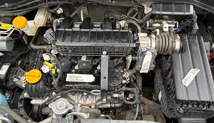 2025 Tata PUNCH PURE MT, Petrol, Manual, 11,082 km, Engine View