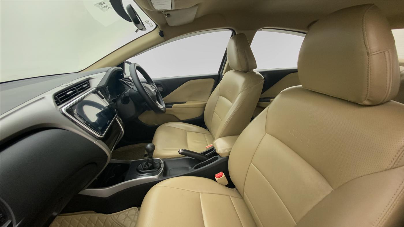 2018 Honda City V MT PETROL, Petrol, Manual, 71,080 km, Right Side Front Door Cabin