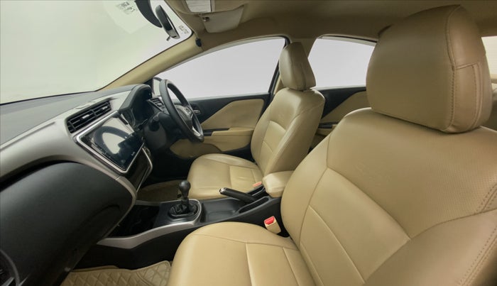 2018 Honda City V MT PETROL, Petrol, Manual, 71,080 km, Right Side Front Door Cabin