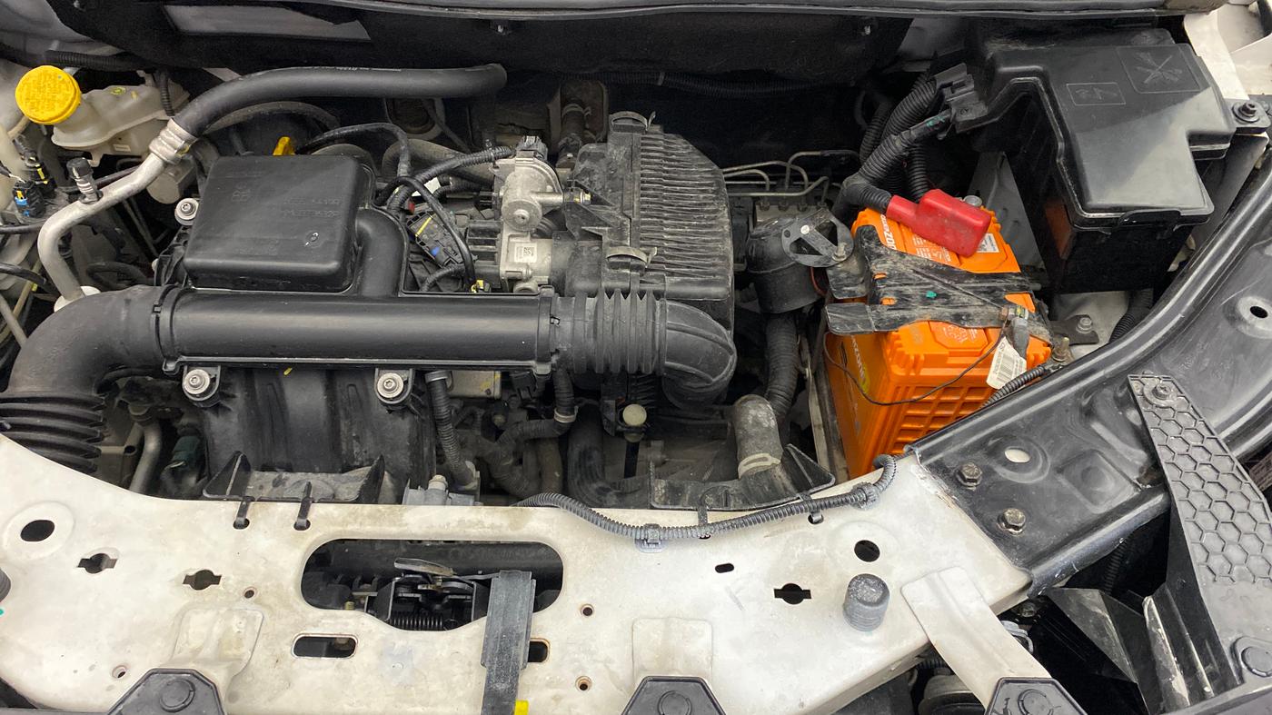 2022 Nissan MAGNITE XE, Petrol, Manual, 13,374 km, Engine View - Left